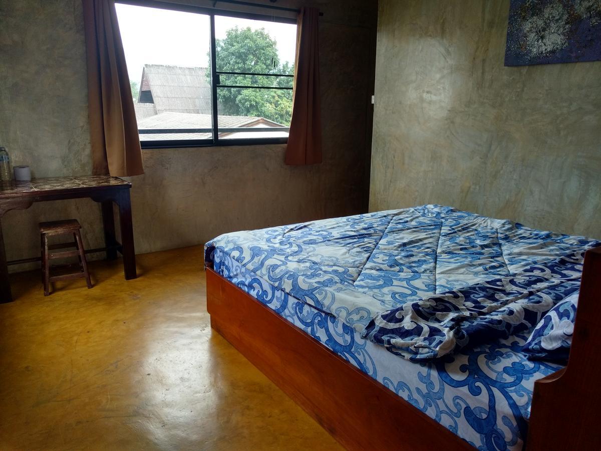 Happy House Backpackers Pansiyon Pai Dış mekan fotoğraf