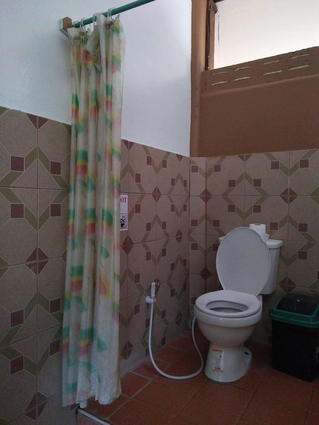Happy House Backpackers Pansiyon Pai Dış mekan fotoğraf