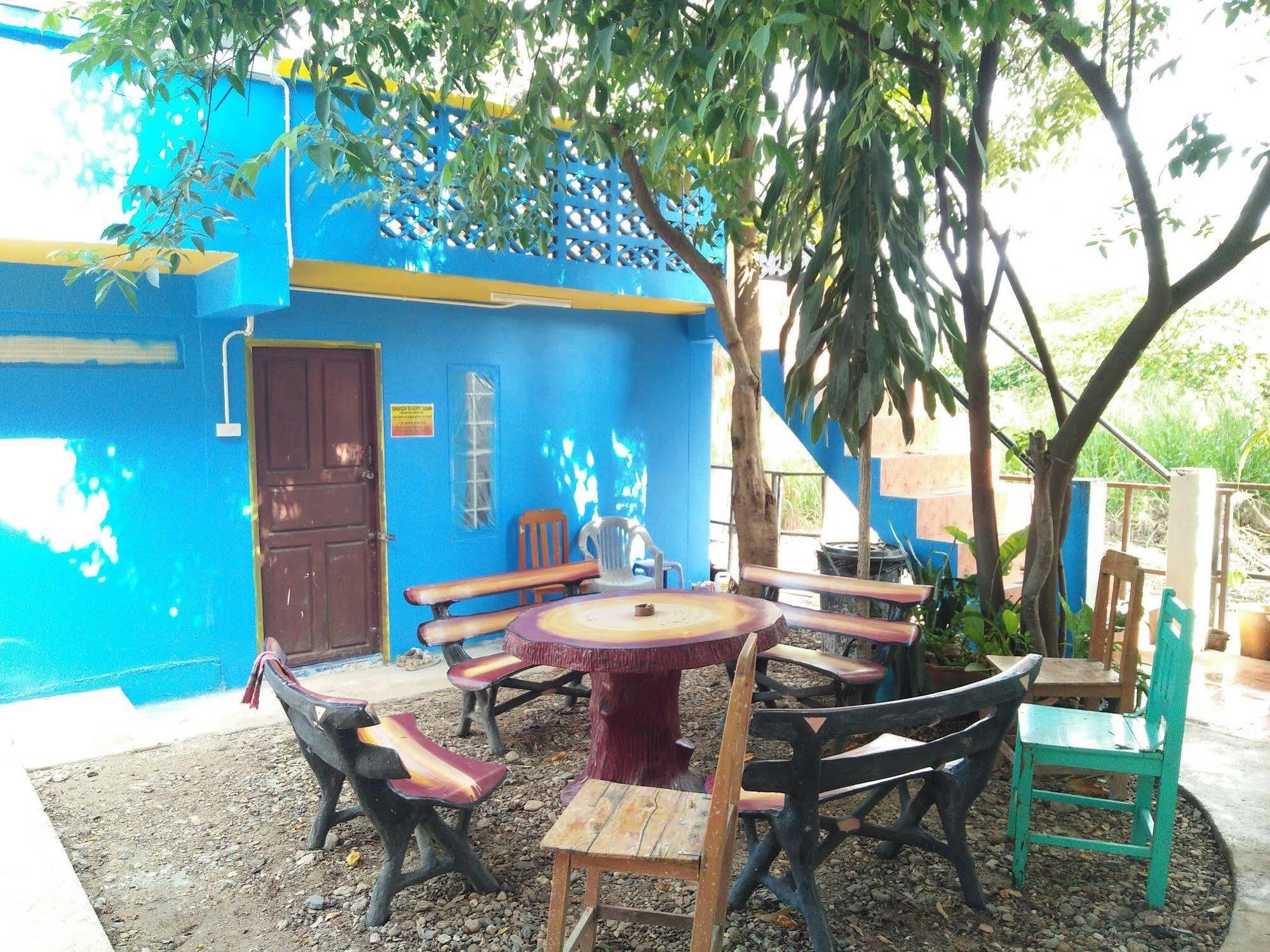 Happy House Backpackers Pansiyon Pai Dış mekan fotoğraf